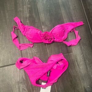 Beach riot Hot Pink Bikini Set size size too and bottom